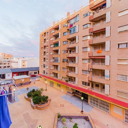 Alegria Id33 Apartman Torrevieja Kültér fotó