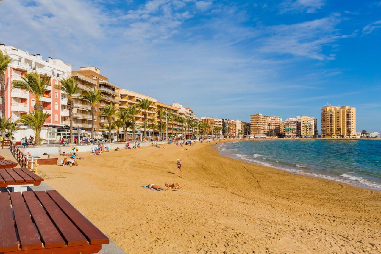 Alegria Id33 Apartman Torrevieja Kültér fotó