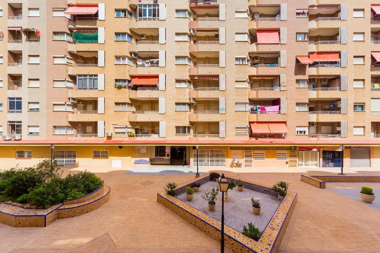 Alegria Id33 Apartman Torrevieja Kültér fotó