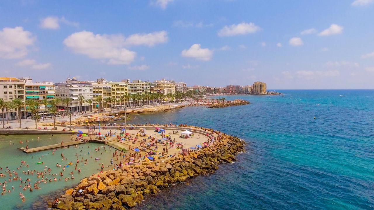 Alegria Id33 Apartman Torrevieja Kültér fotó