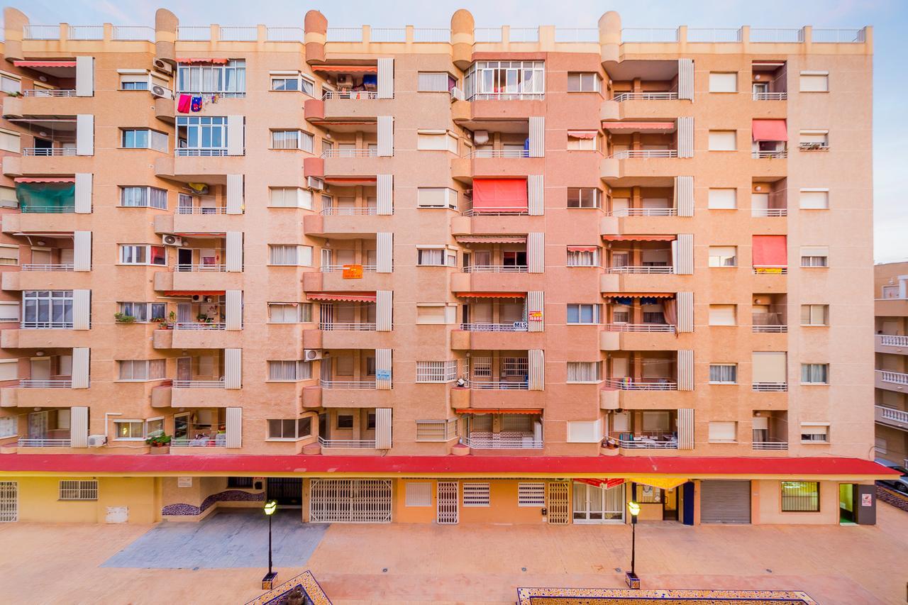 Alegria Id33 Apartman Torrevieja Kültér fotó