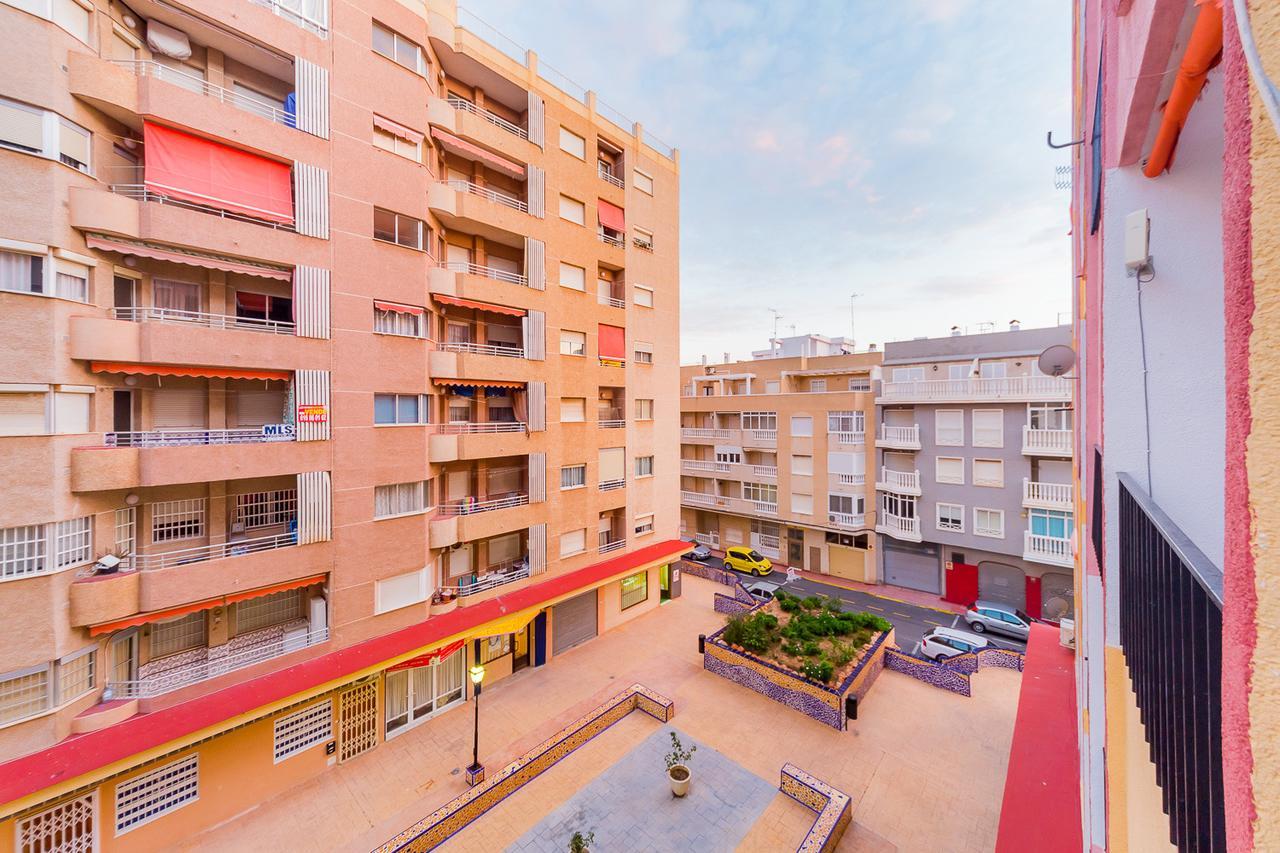 Alegria Id33 Apartman Torrevieja Kültér fotó