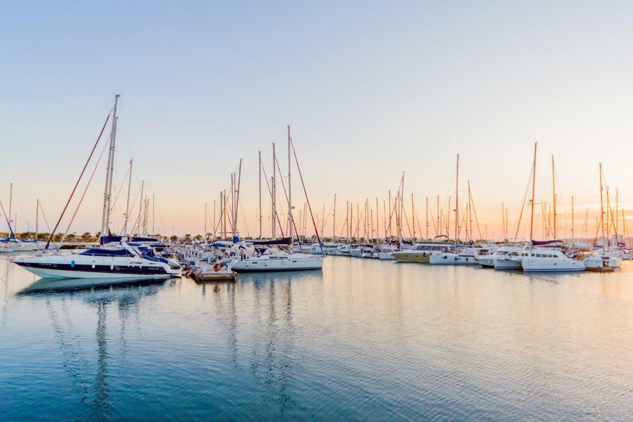 Alegria Id33 Apartman Torrevieja Kültér fotó